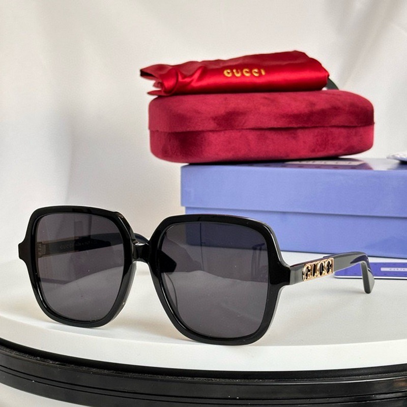 Gucci Sunglasses 218